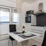 Iva 3* Crikvenica