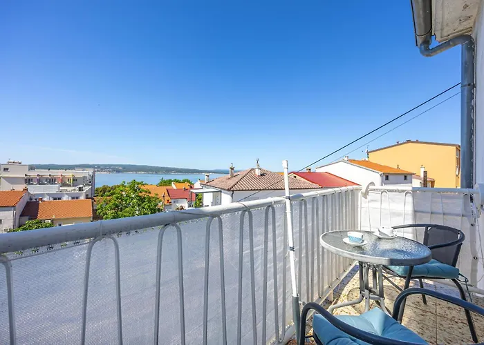 ゲストハウス Iva 3*