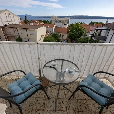 Iva Πανσιόν Crikvenica